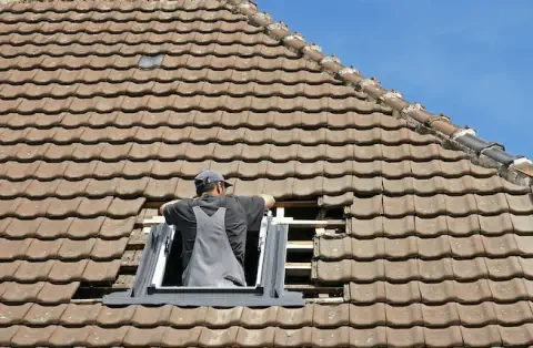 Pose de velux - La Chapelle-sur-Oreuse